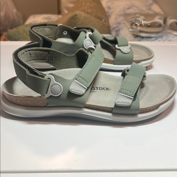 Birkenstock Women's Kalahari Birko-Flor Sandals khaki green size 8 - Picture 12 of 14